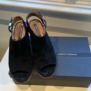 Alberto Fermani Suede shoes